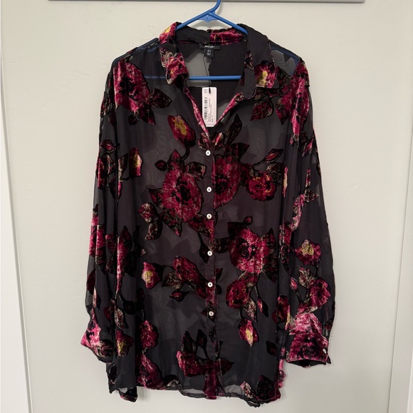 Nasty Gal Tops - Nasty Gal Devore Oversized Sheer Floral Shirt